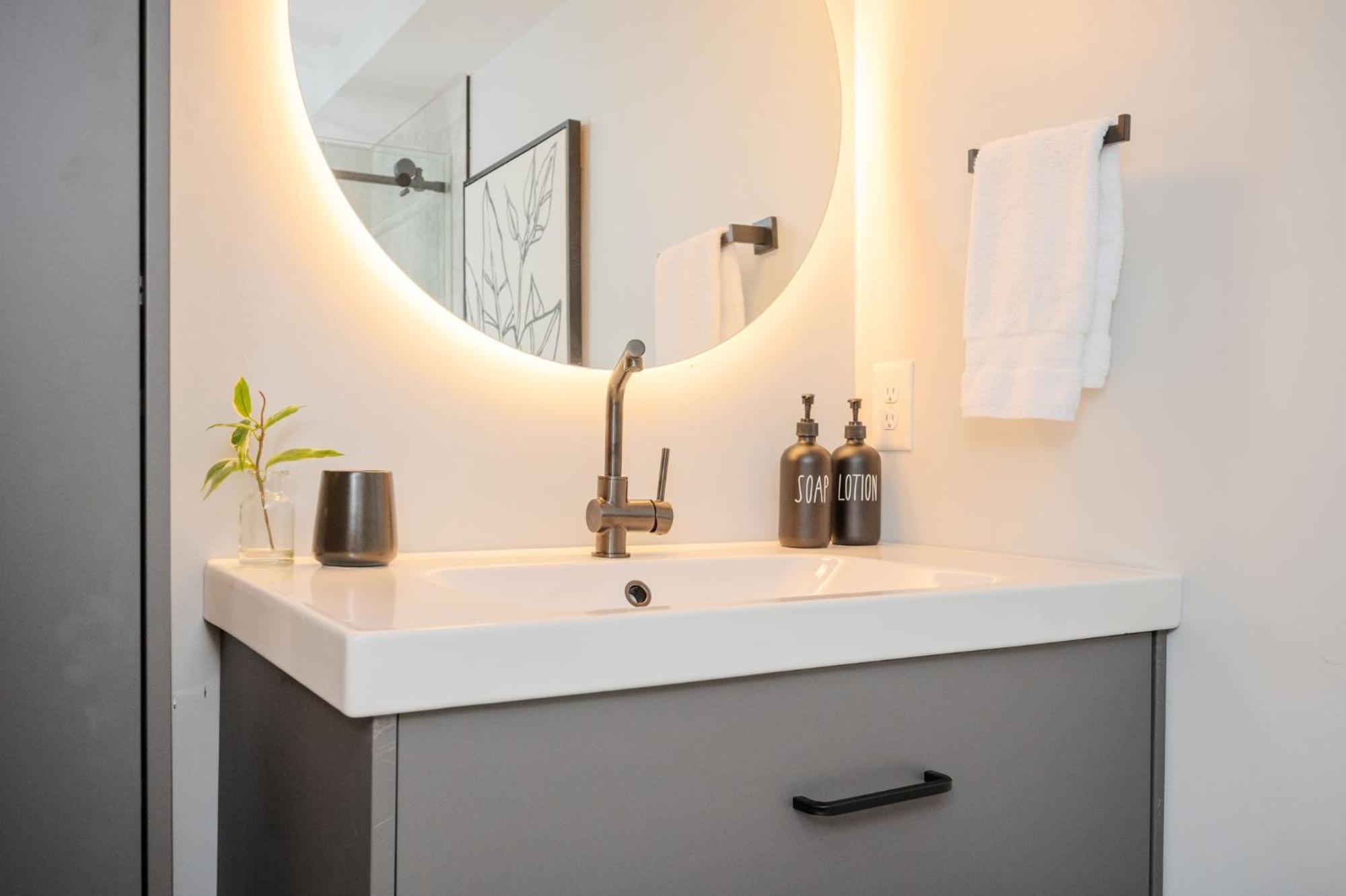Quiet & Quaint Apartment, 5 Mins To Airport And 15 Mins To Downtown Atlanta Exteriér fotografie